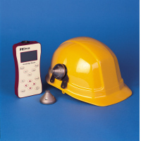 The intrinsically safe sound level meter is lightweight and easy to wear.