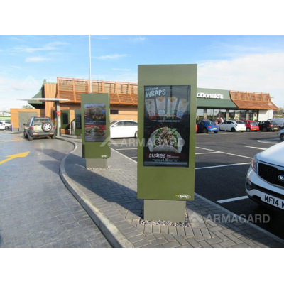 Digital Signage-Gehäuse für den Außenbereich von Armagard
