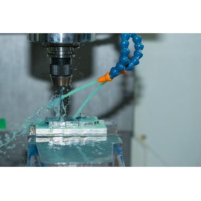 Machining cutting fluids