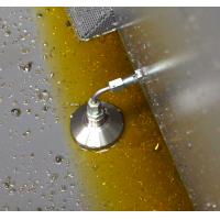 trousse de recyclage de liquide de refroidissement pour outil achine récupérant le liquide de refroidissement dans une corbeille à copeaux.