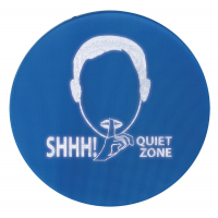 騒音で作動する静かなゾーンの聴覚保護標識。